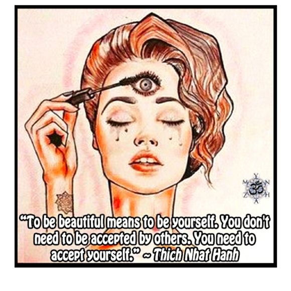 Meet your Posher, Sarah - Picture 2 of 4